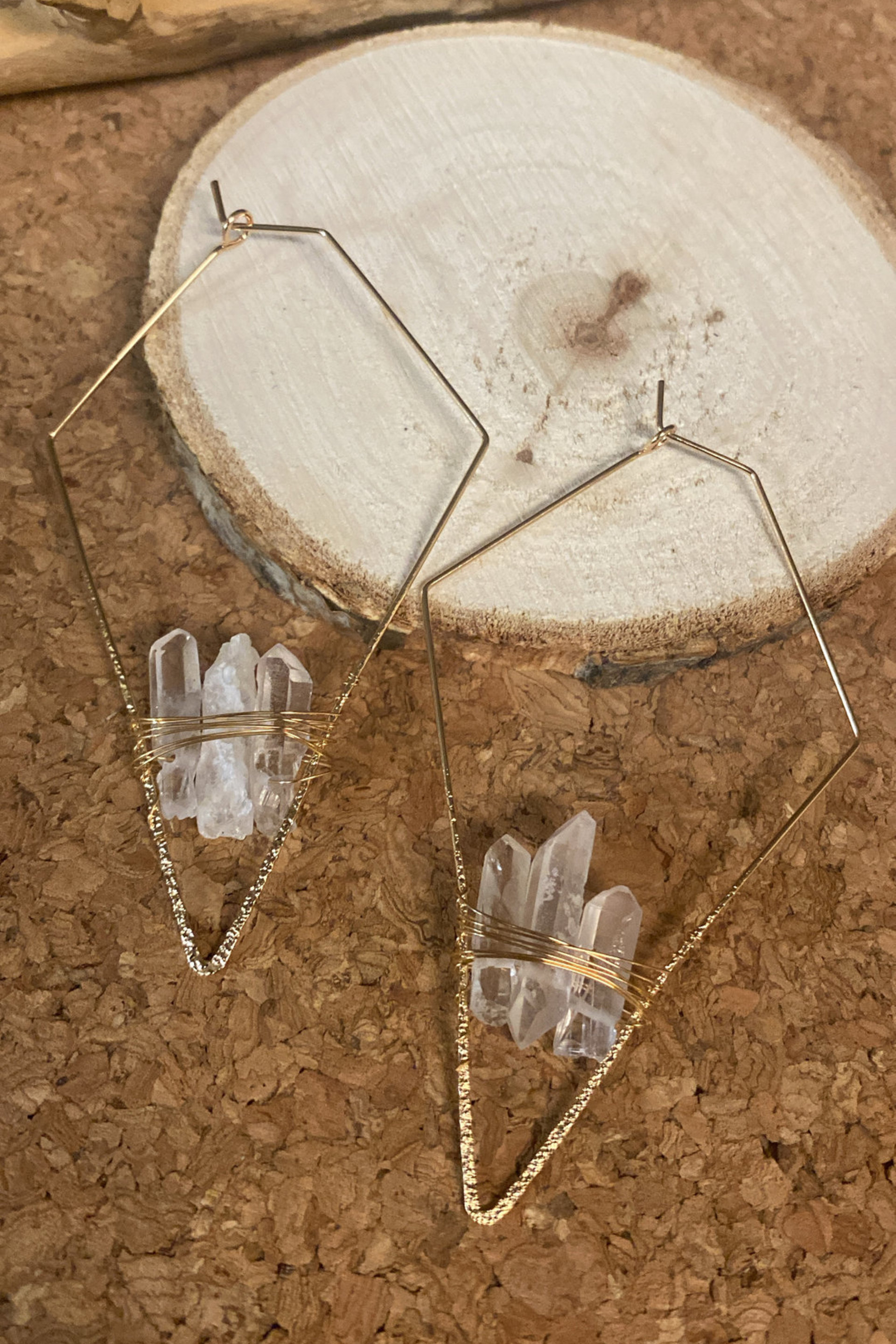 CRYSTAL GEO HOOPZ